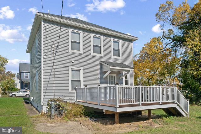 2949 ROSALIND AVE, Baltimore, MD 21215