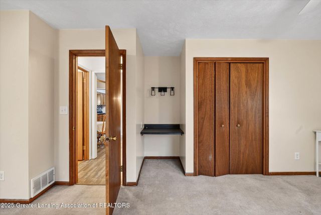 219 Lamson Street, Grand Ledge, MI 48837