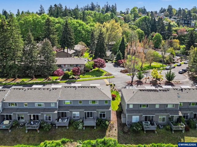 2345 Crestview Dr S, Salem, OR 97302