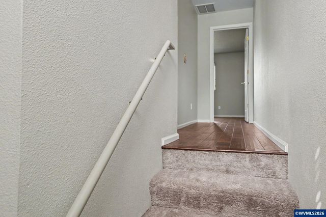 2345 Crestview Dr S, Salem, OR 97302