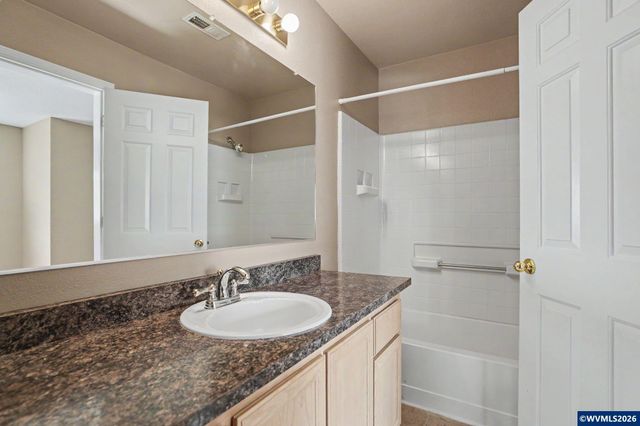 2345 Crestview Dr S, Salem, OR 97302