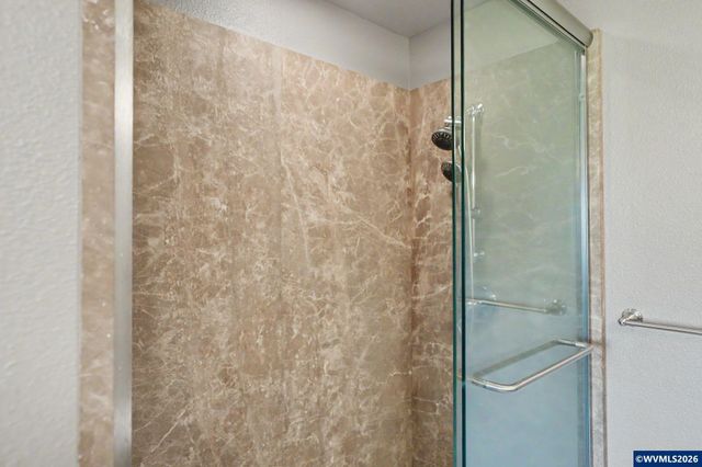 2345 Crestview Dr S, Salem, OR 97302