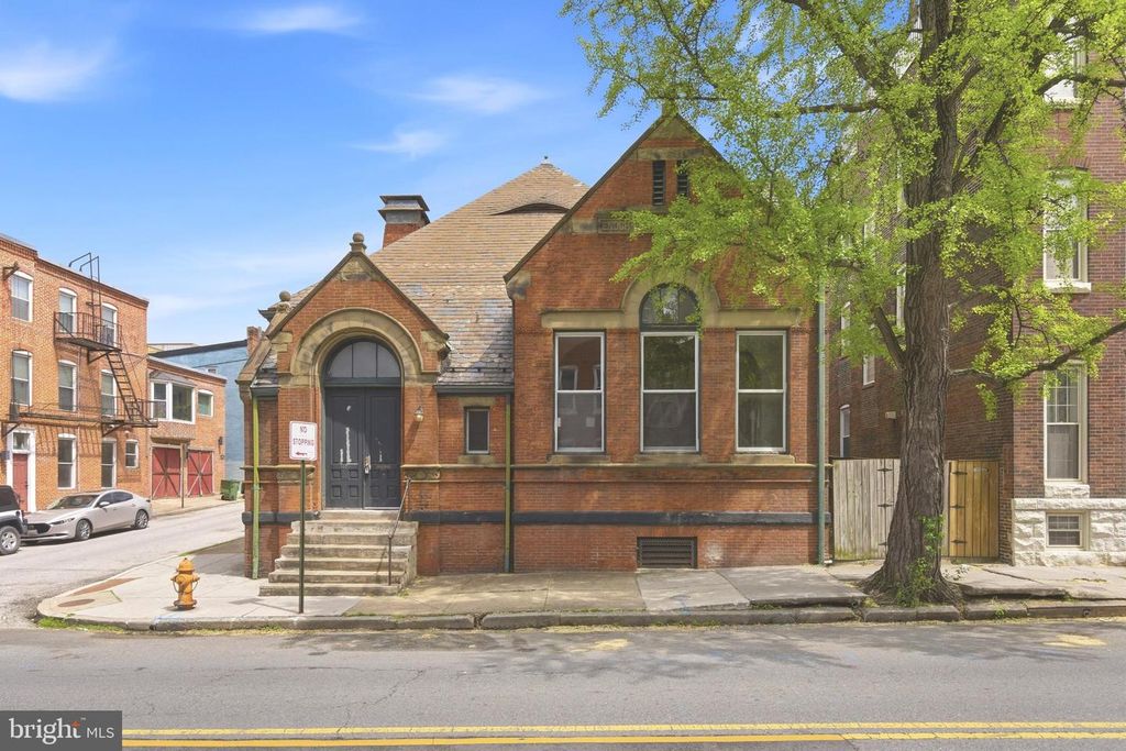Image 1 of property listing at 1401 LIGHT ST, Baltimore, MD 21230