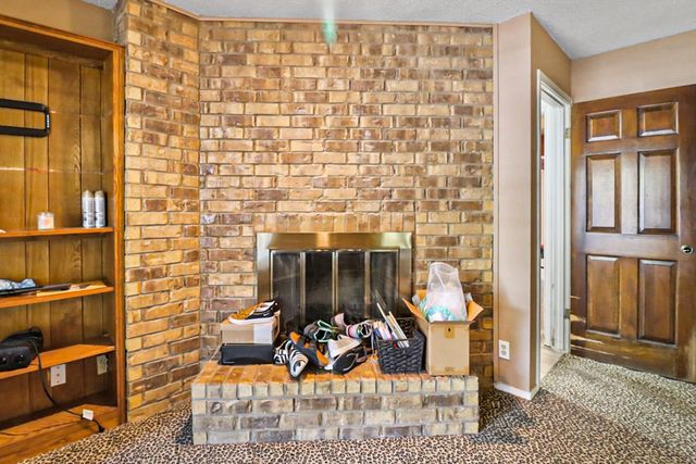 4502 Parkhurst Dr, Midland, TX 79707