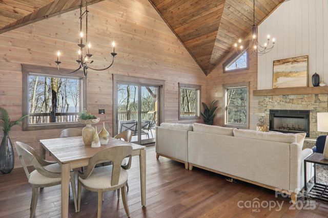 102 Iga Trail, Maggie Valley, NC 28751