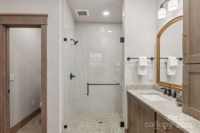 102 Iga Trail, Maggie Valley, NC 28751