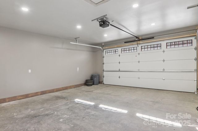 102 Iga Trail, Maggie Valley, NC 28751