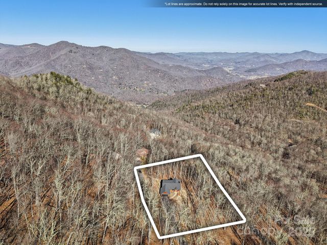 102 Iga Trail, Maggie Valley, NC 28751