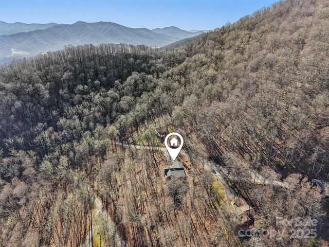 102 Iga Trail, Maggie Valley, NC 28751
