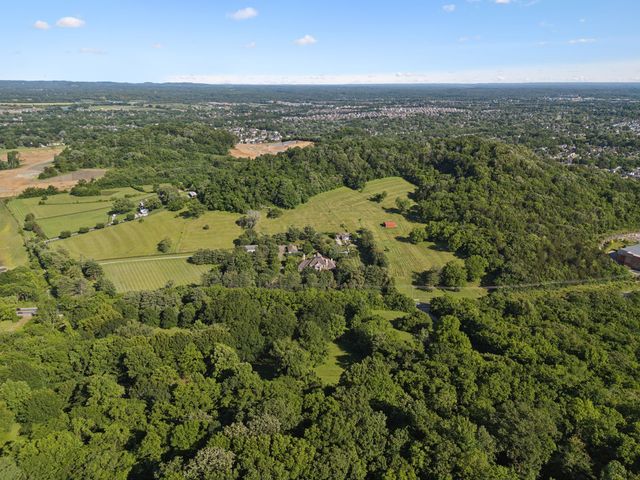 4750 Columbia Pike, Thompsons Station, TN 37179
