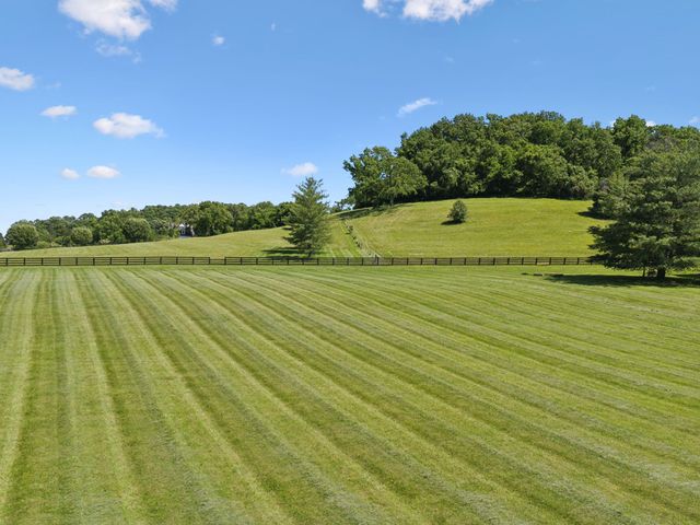 4750 Columbia Pike, Thompsons Station, TN 37179