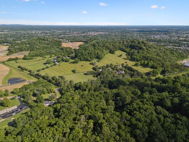 4750 Columbia Pike, Thompsons Station, TN 37179