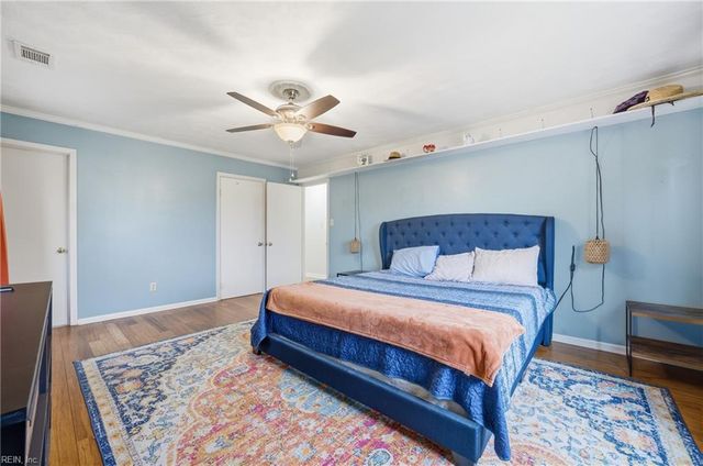 2252 Dunbarton DR, Chesapeake, VA 23325