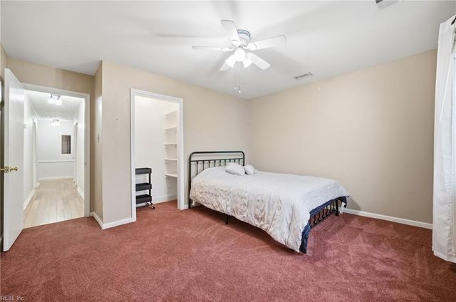 2252 Dunbarton DR, Chesapeake, VA 23325