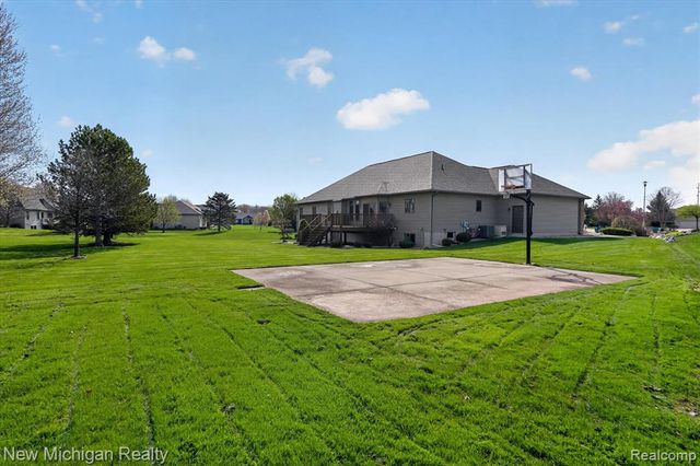 5425 Majestic Court, Swartz Creek, MI 48473
