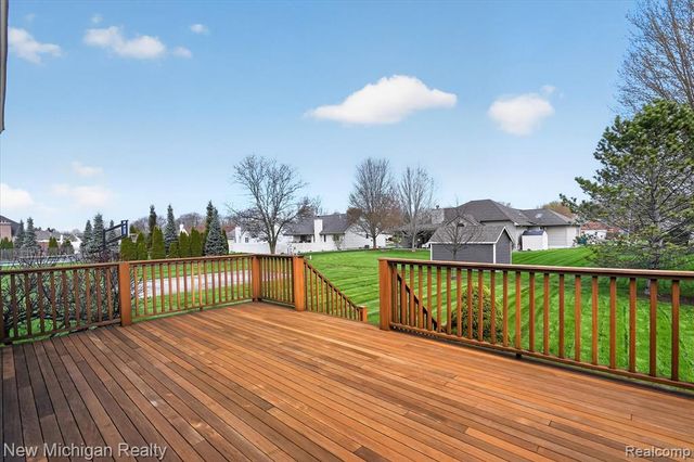 5425 Majestic Court, Swartz Creek, MI 48473