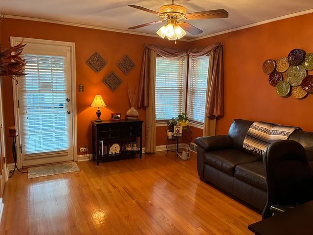 6971 W School Street, Chicago, IL 60634