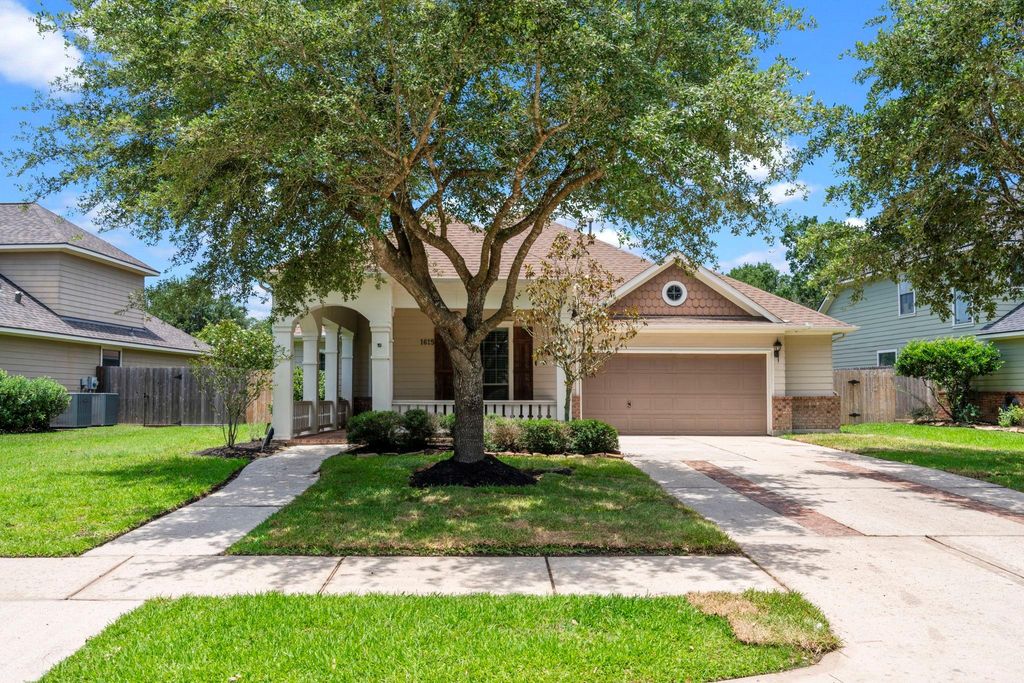 1615 Claytons Bend Court, Spring, TX 77386