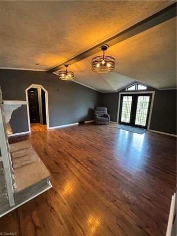 3932 Piney Mountain Road, Walnut Cove, NC 27052