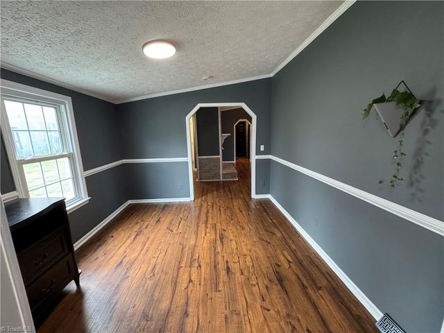 3932 Piney Mountain Road, Walnut Cove, NC 27052