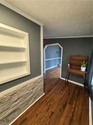 3932 Piney Mountain Road, Walnut Cove, NC 27052