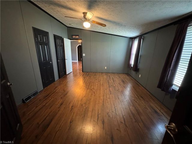 3932 Piney Mountain Road, Walnut Cove, NC 27052