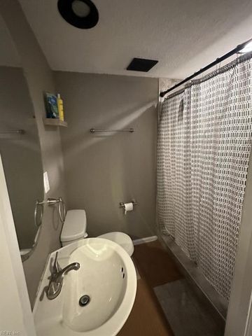 306 Phillips AVE, Portsmouth, VA 23707