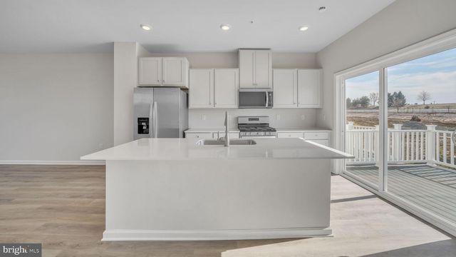 8311 BRODIE COURT, Breinigsville, PA 18031
