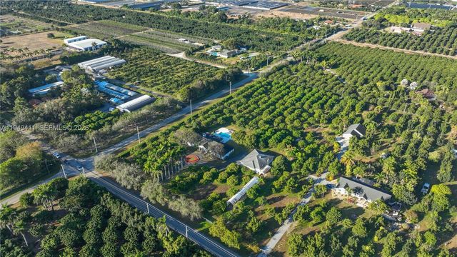 27950 SW 182nd Ave, Homestead, FL 33031