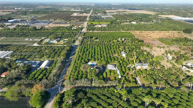 27950 SW 182nd Ave, Homestead, FL 33031