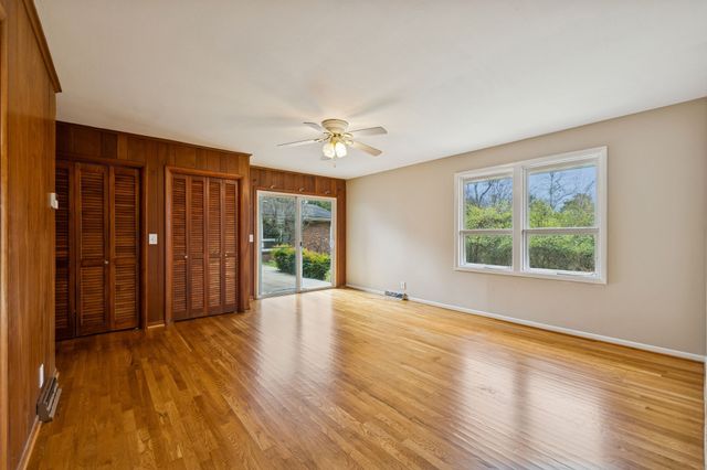 2032 Eversong Ln, Hermitage, TN 37076