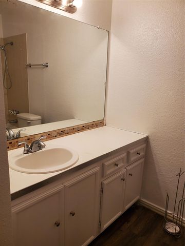 907 Fairway Green CV, Round Rock, TX 78664