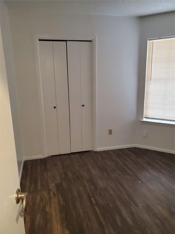 907 Fairway Green CV, Round Rock, TX 78664