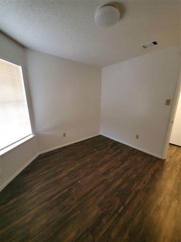 907 Fairway Green CV, Round Rock, TX 78664