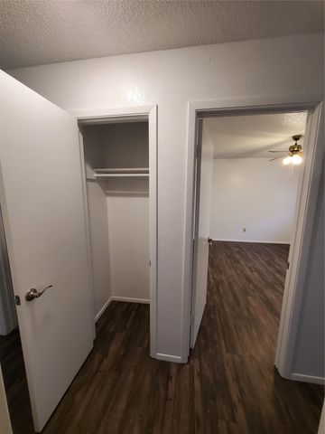 907 Fairway Green CV, Round Rock, TX 78664