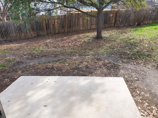 907 Fairway Green CV, Round Rock, TX 78664