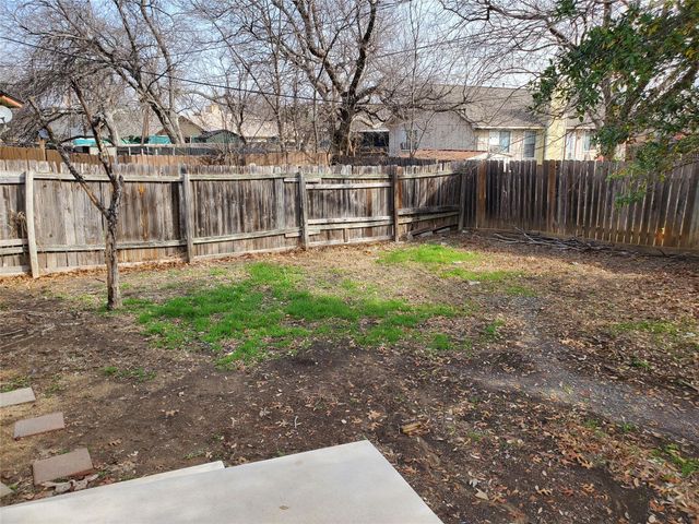 907 Fairway Green CV, Round Rock, TX 78664