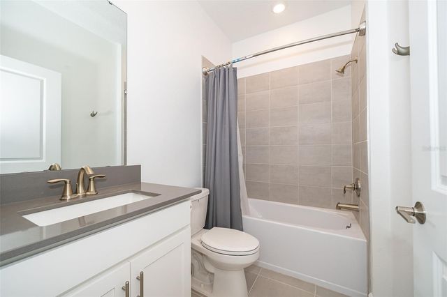 4732 WALTHAM FOREST DRIVE, Davenport, FL 33837