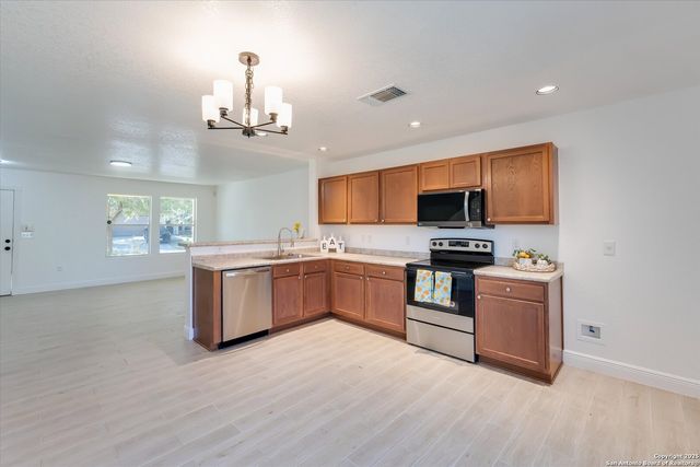 6035 Plumbago Place, San Antonio, TX 78218