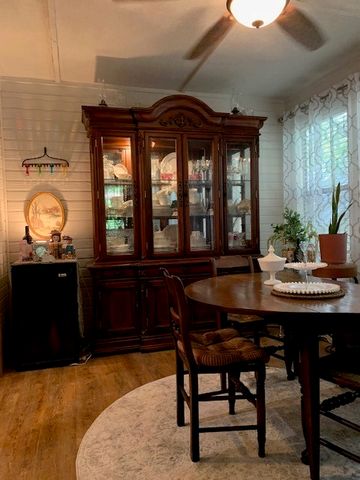 860 Wildwood Trail, Holly Lake Ranch, TX 75765