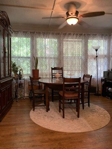 860 Wildwood Trail, Holly Lake Ranch, TX 75765