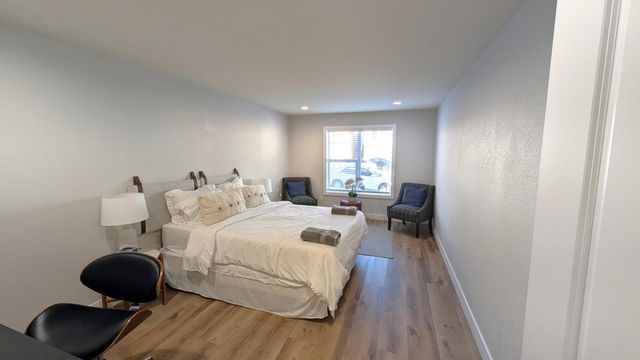 910 Skyline Drive, Daly City, CA 94015