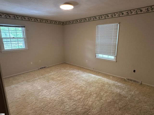 142 Millbrook Circle, Greenville, SC 29687