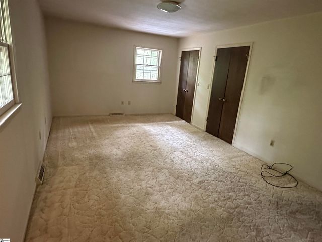 142 Millbrook Circle, Greenville, SC 29687