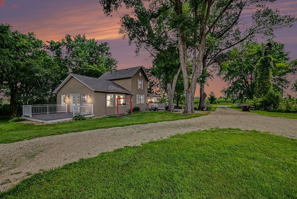 26850 Aberdeen Avenue, New Prague, MN 56071