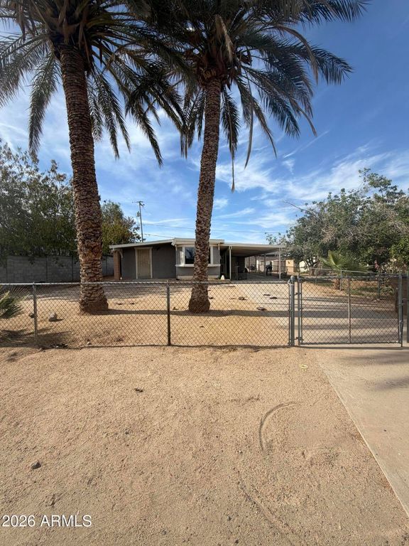 13542 W MARYLAND Avenue, Litchfield Park, AZ 85340 — exterior