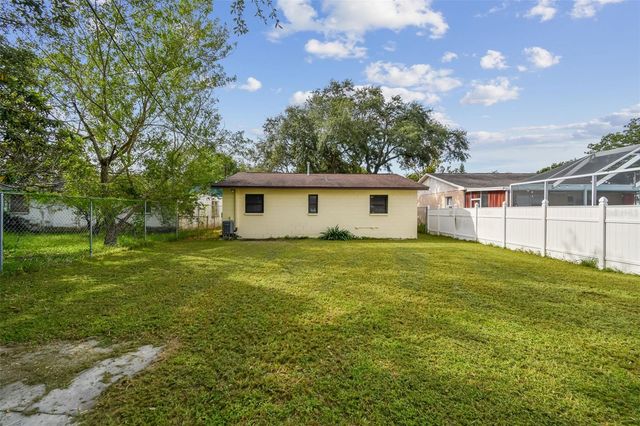 231 93RD AVENUE N, St Petersburg, FL 33702