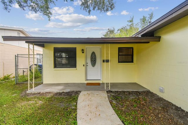 231 93RD AVENUE N, St Petersburg, FL 33702