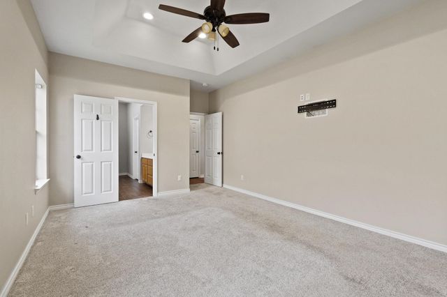 108 Ashlyn Court, Whitesboro, TX 76273