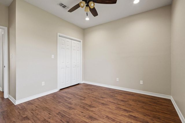 108 Ashlyn Court, Whitesboro, TX 76273